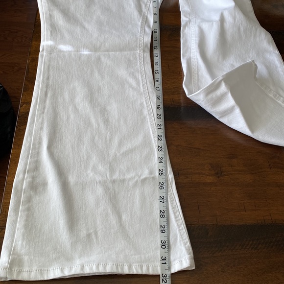 Cato Women’s Plus White Denim Pants - Picture 15 of 15